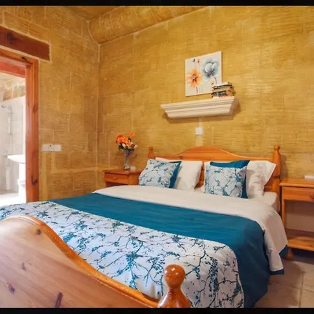 Islandlife Farmhouse With View Ta'Pitra Xaghra Exterior photo